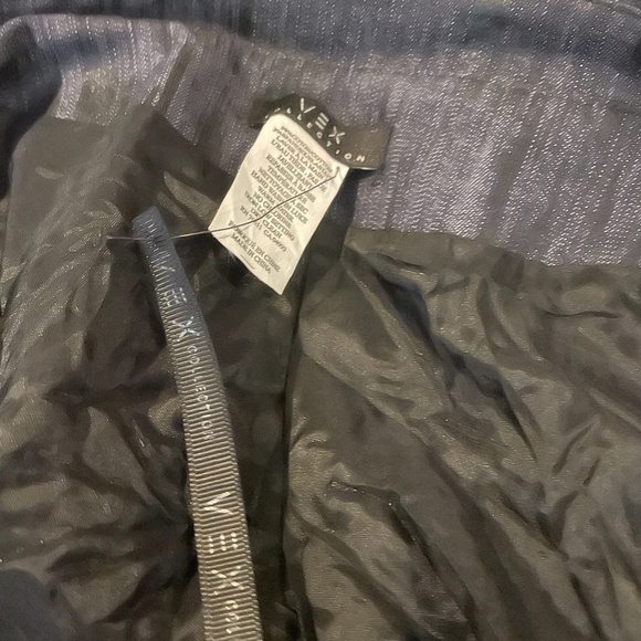 Retro Inspired Denim Jacket 💙 - Picture 4 of 11